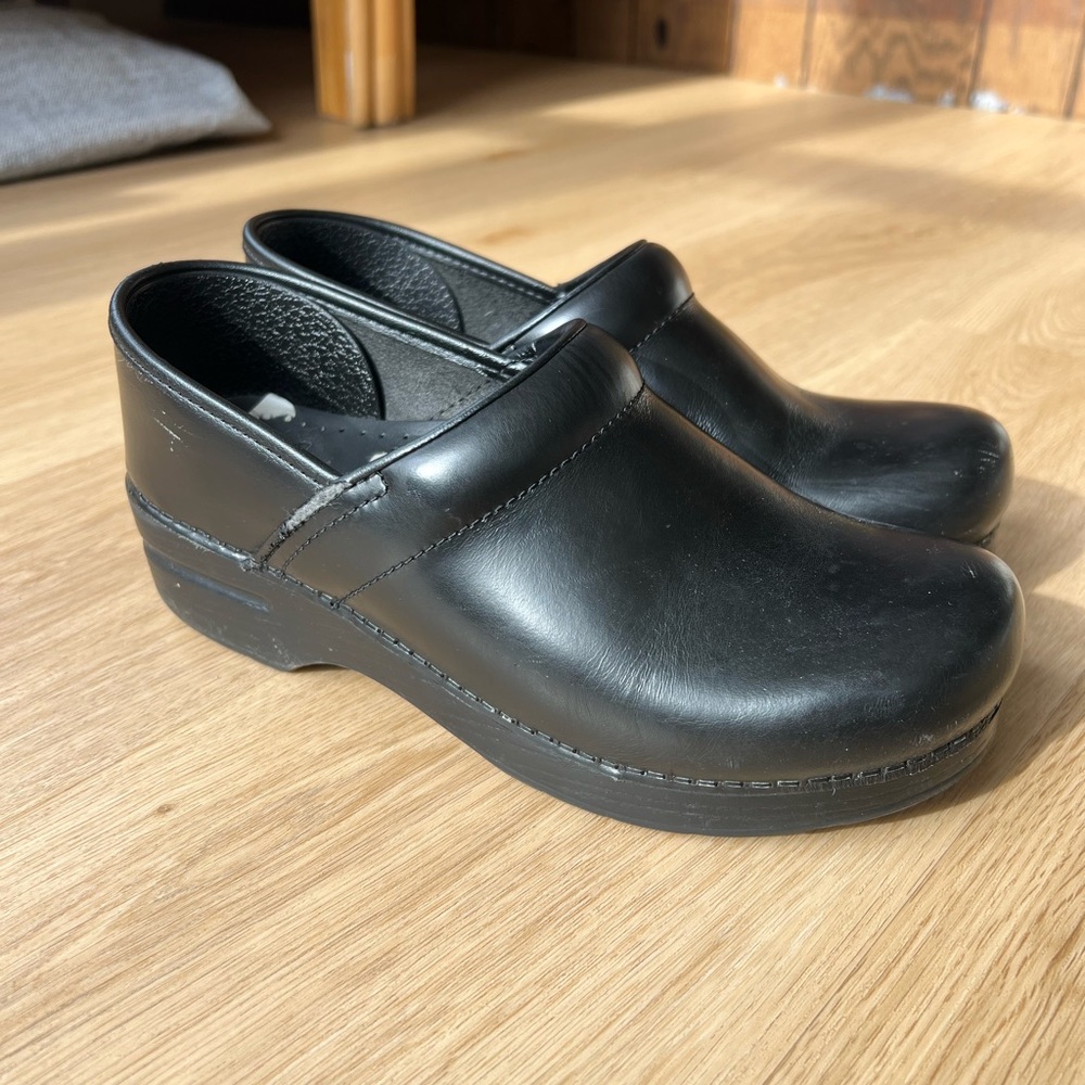 Classic Women’s Dansko Clogs
